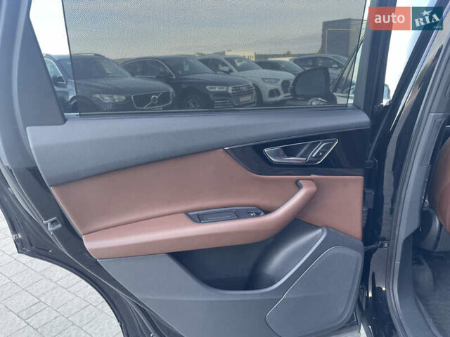 Ауди Ку 7 2017 в Ужгороде на Automoto.ua Черный Ауди Ку 7, объемом двигателя 3 л и пробегом 167 тыс. км за 24900 $, фото 29 на Automoto.ua