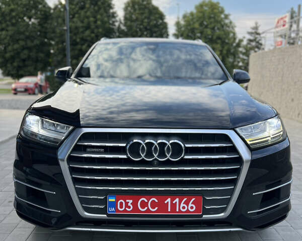 Черный Ауди Ку 7, объемом двигателя 3 л и пробегом 185 тыс. км за 23850 $, фото 1 на Automoto.ua