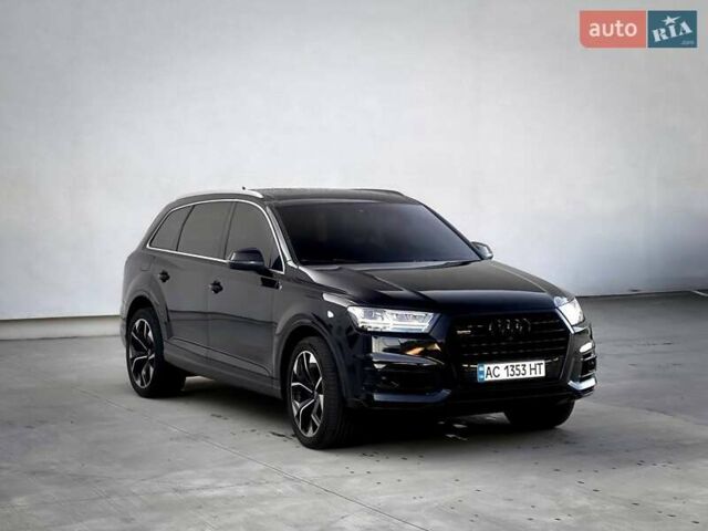 Черный Ауди Ку 7, объемом двигателя 3 л и пробегом 230 тыс. км за 24000 $, фото 1 на Automoto.ua