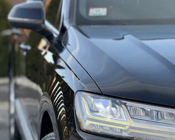 Чорний Ауді Ку 7, об'ємом двигуна 3 л та пробігом 215 тис. км за 22399 $, фото 7 на Automoto.ua