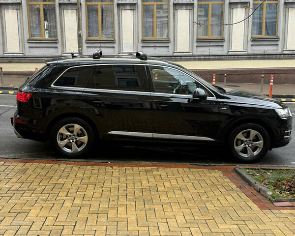 Черный Ауди Ку 7, объемом двигателя 2.97 л и пробегом 196 тыс. км за 33000 $, фото 6 на Automoto.ua