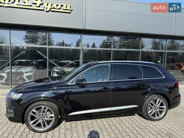 Черный Ауди Ку 7, объемом двигателя 2.97 л и пробегом 195 тыс. км за 42000 $, фото 1 на Automoto.ua