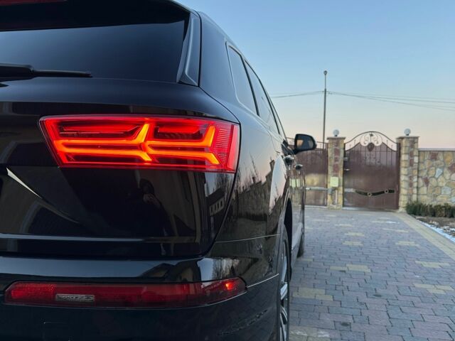 Чорний Ауді Ку 7, об'ємом двигуна 3 л та пробігом 204 тис. км за 21500 $, фото 8 на Automoto.ua