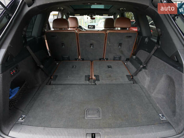 Черный Ауди Ку 7, объемом двигателя 1.98 л и пробегом 167 тыс. км за 24500 $, фото 2 на Automoto.ua