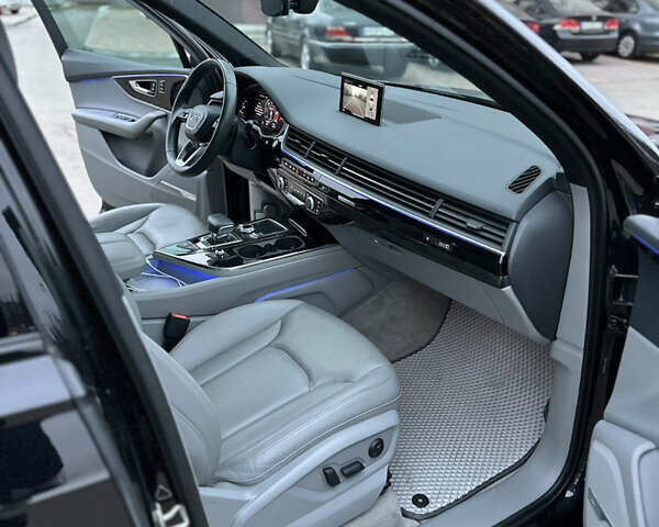 Черный Ауди Ку 7, объемом двигателя 3 л и пробегом 143 тыс. км за 29000 $, фото 44 на Automoto.ua