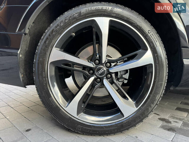 Ауди Ку 7 2017 в Киеве на Automoto.ua Черный Ауди Ку 7, объемом двигателя 3 л и пробегом 140 тыс. км за 47799 $, фото 32 на Automoto.ua