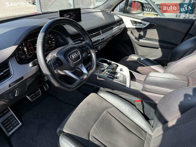 Черный Ауди Ку 7, объемом двигателя 2.97 л и пробегом 195 тыс. км за 42000 $, фото 4 на Automoto.ua