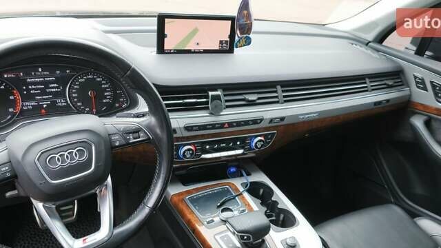 Чорний Ауді Ку 7, об'ємом двигуна 2.97 л та пробігом 179 тис. км за 42500 $, фото 19 на Automoto.ua