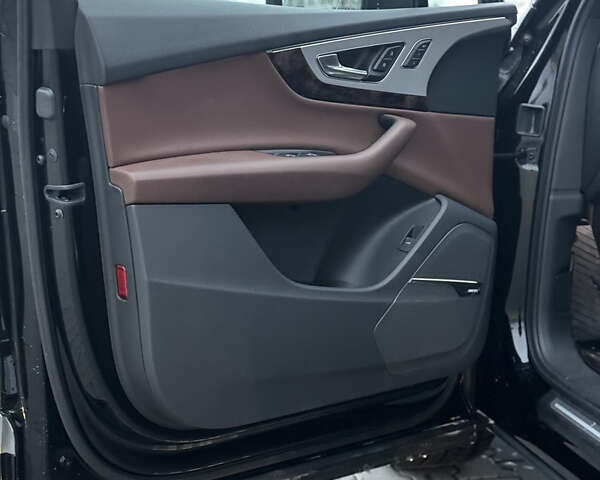 Черный Ауди Ку 7, объемом двигателя 1.98 л и пробегом 110 тыс. км за 24699 $, фото 15 на Automoto.ua