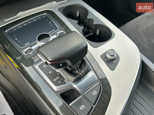 Ауди Ку 7 2017 в Коломые на Automoto.ua Черный Ауди Ку 7, объемом двигателя 2.97 л и пробегом 224 тыс. км за 43000 $, фото 11 на Automoto.ua
