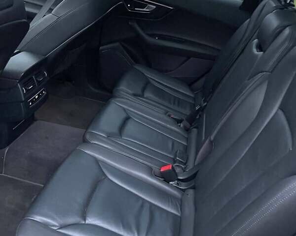 Черный Ауди Ку 7, объемом двигателя 3 л и пробегом 240 тыс. км за 21000 $, фото 4 на Automoto.ua