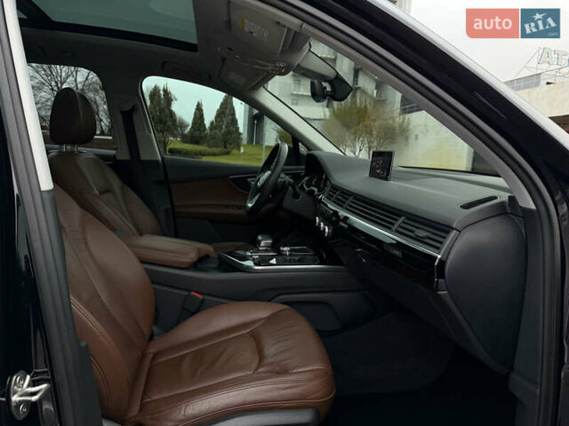 Черный Ауди Ку 7, объемом двигателя 3 л и пробегом 105 тыс. км за 28600 $, фото 24 на Automoto.ua