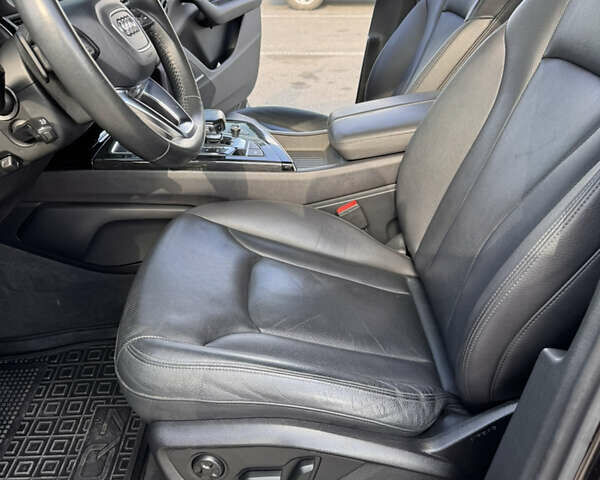 Черный Ауди Ку 7, объемом двигателя 3 л и пробегом 172 тыс. км за 30900 $, фото 10 на Automoto.ua