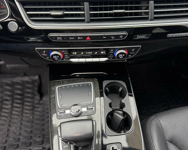 Черный Ауди Ку 7, объемом двигателя 3 л и пробегом 270 тыс. км за 23999 $, фото 40 на Automoto.ua