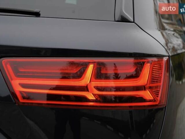 Черный Ауди Ку 7, объемом двигателя 1.98 л и пробегом 128 тыс. км за 25999 $, фото 14 на Automoto.ua