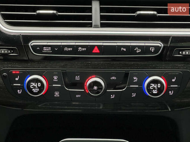 Черный Ауди Ку 7, объемом двигателя 3 л и пробегом 61 тыс. км за 38900 $, фото 16 на Automoto.ua