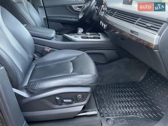 Чорний Ауді Ку 7, об'ємом двигуна 1.98 л та пробігом 185 тис. км за 24500 $, фото 9 на Automoto.ua