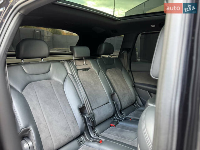 Ауди Ку 7 2017 в Киеве на Automoto.ua Черный Ауди Ку 7, объемом двигателя 3 л и пробегом 140 тыс. км за 47799 $, фото 67 на Automoto.ua