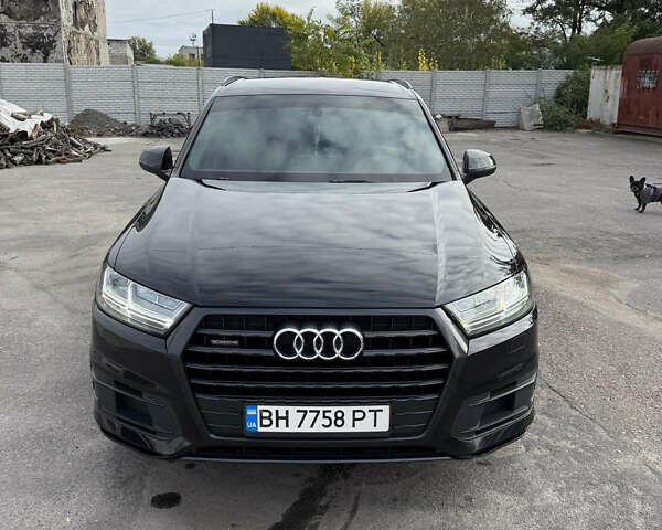 Черный Ауди Ку 7, объемом двигателя 2.97 л и пробегом 207 тыс. км за 36500 $, фото 2 на Automoto.ua