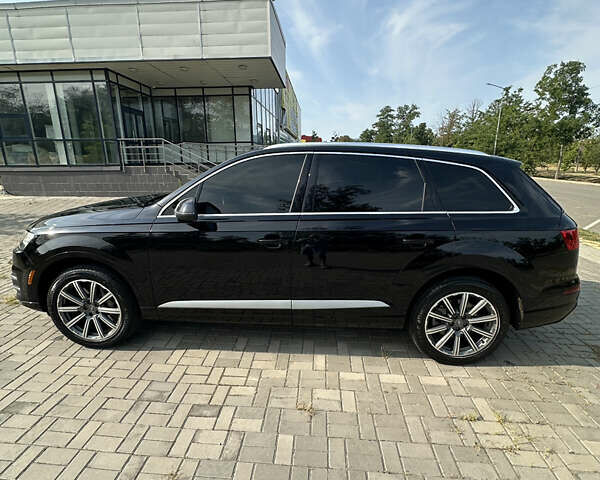 Черный Ауди Ку 7, объемом двигателя 3 л и пробегом 197 тыс. км за 30000 $, фото 2 на Automoto.ua