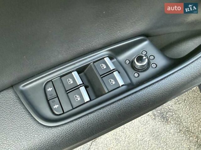 Черный Ауди Ку 7, объемом двигателя 3 л и пробегом 214 тыс. км за 26500 $, фото 27 на Automoto.ua