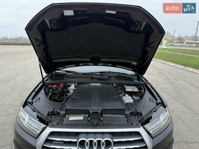 Черный Ауди Ку 7, объемом двигателя 3 л и пробегом 175 тыс. км за 28500 $, фото 46 на Automoto.ua