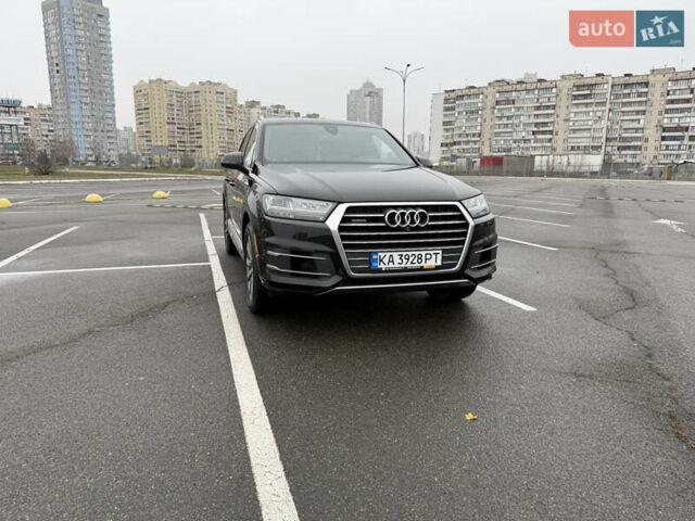 Чорний Ауді Ку 7, об'ємом двигуна 3 л та пробігом 167 тис. км за 25950 $, фото 5 на Automoto.ua