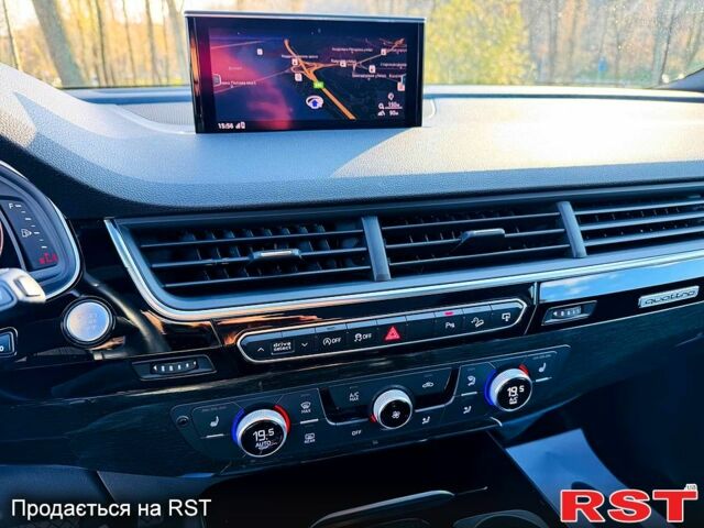 Чорний Ауді Ку 7, об'ємом двигуна 30 л та пробігом 150 тис. км за 27300 $, фото 7 на Automoto.ua