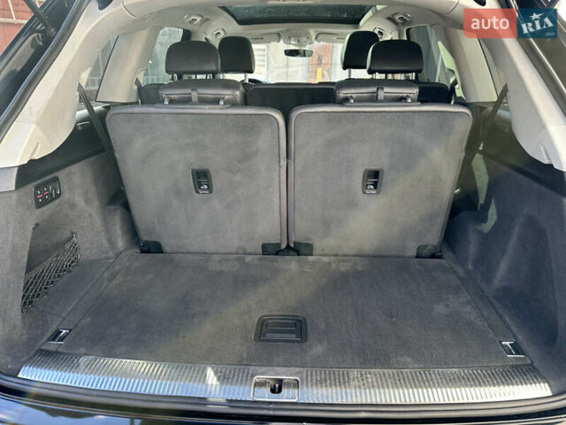 Чорний Ауді Ку 7, об'ємом двигуна 3 л та пробігом 210 тис. км за 21999 $, фото 124 на Automoto.ua