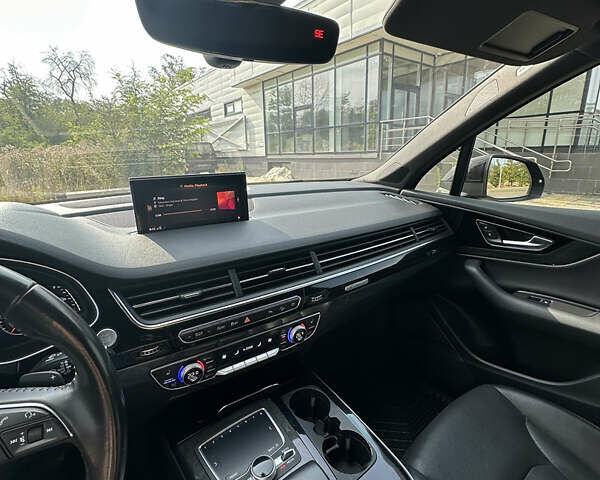 Черный Ауди Ку 7, объемом двигателя 3 л и пробегом 197 тыс. км за 30000 $, фото 12 на Automoto.ua