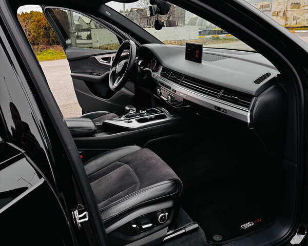 Черный Ауди Ку 7, объемом двигателя 2.97 л и пробегом 150 тыс. км за 39000 $, фото 34 на Automoto.ua