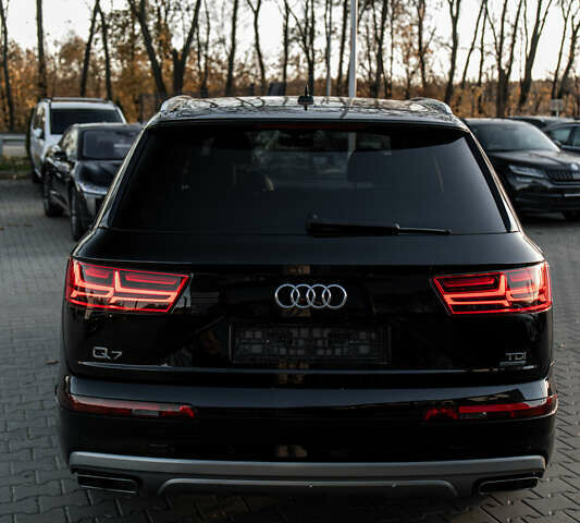 Черный Ауди Ку 7, объемом двигателя 3 л и пробегом 65 тыс. км за 47990 $, фото 9 на Automoto.ua