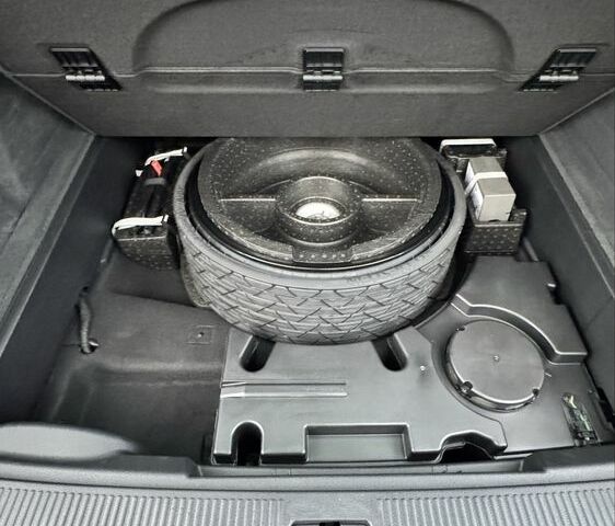 Чорний Ауді Ку 7, об'ємом двигуна 3 л та пробігом 189 тис. км за 37500 $, фото 6 на Automoto.ua