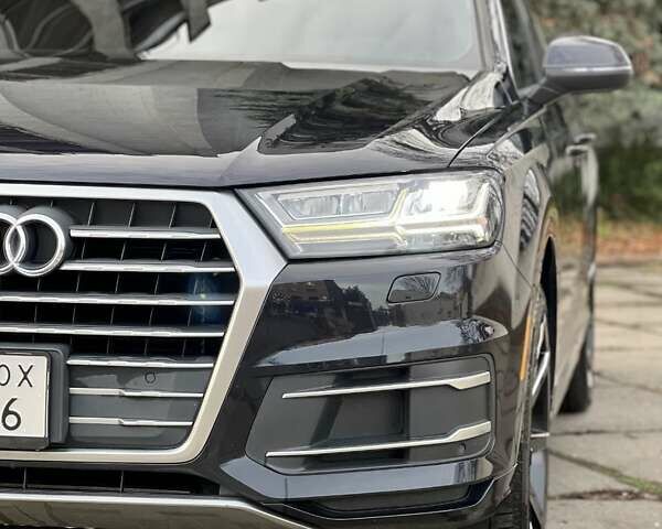 Черный Ауди Ку 7, объемом двигателя 1.98 л и пробегом 137 тыс. км за 28300 $, фото 2 на Automoto.ua