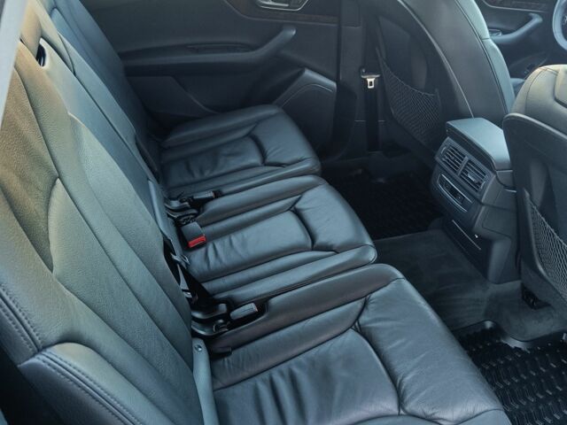 Черный Ауди Ку 7, объемом двигателя 3 л и пробегом 198 тыс. км за 22500 $, фото 6 на Automoto.ua