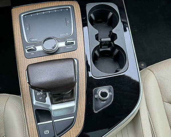 Черный Ауди Ку 7, объемом двигателя 3 л и пробегом 110 тыс. км за 25200 $, фото 28 на Automoto.ua