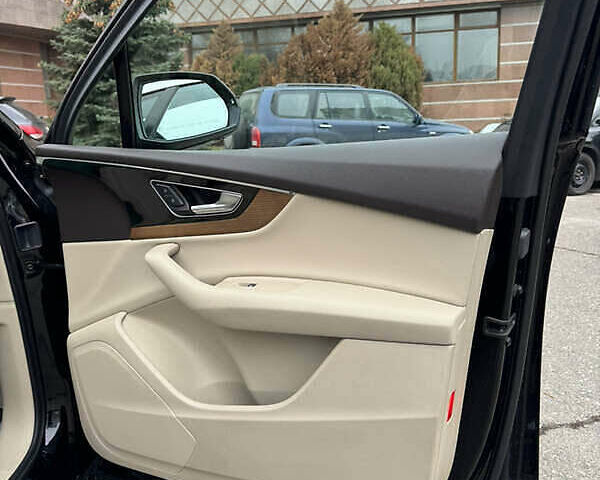 Черный Ауди Ку 7, объемом двигателя 3 л и пробегом 110 тыс. км за 25200 $, фото 45 на Automoto.ua