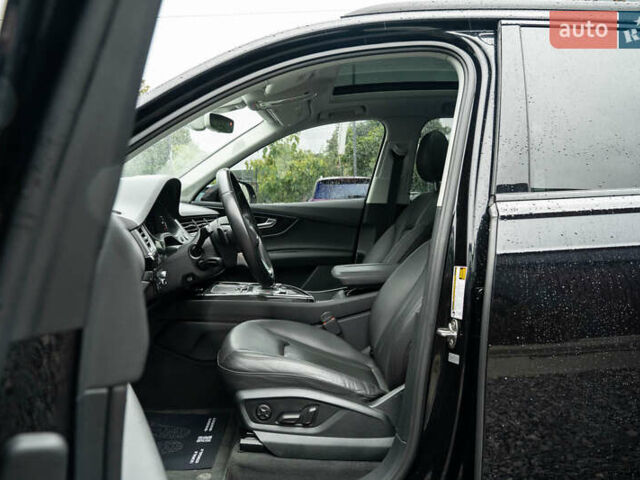 Чорний Ауді Ку 7, об'ємом двигуна 3 л та пробігом 108 тис. км за 33900 $, фото 17 на Automoto.ua