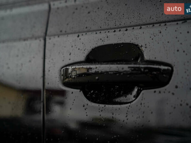 Чорний Ауді Ку 7, об'ємом двигуна 3 л та пробігом 108 тис. км за 33900 $, фото 16 на Automoto.ua