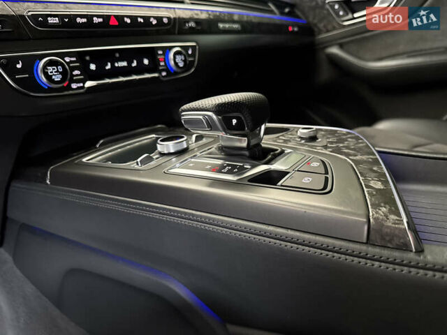 Ауди Ку 7 2017 в Киеве на Automoto.ua Черный Ауди Ку 7, объемом двигателя 3 л и пробегом 140 тыс. км за 47799 $, фото 93 на Automoto.ua