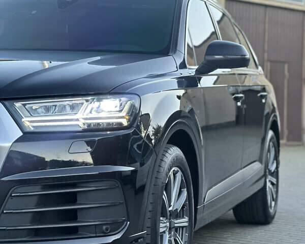 Черный Ауди Ку 7, объемом двигателя 3 л и пробегом 203 тыс. км за 24500 $, фото 6 на Automoto.ua