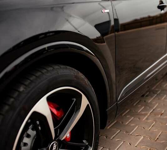 Черный Ауди Ку 7, объемом двигателя 3 л и пробегом 99 тыс. км за 45000 $, фото 3 на Automoto.ua