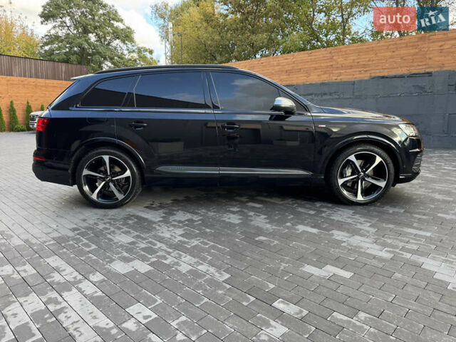 Ауди Ку 7 2017 в Киеве на Automoto.ua Черный Ауди Ку 7, объемом двигателя 3 л и пробегом 140 тыс. км за 47799 $, фото 6 на Automoto.ua