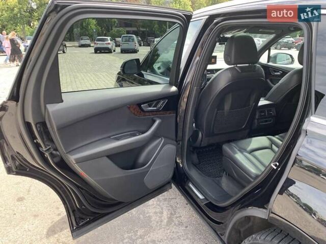 Черный Ауди Ку 7, объемом двигателя 3 л и пробегом 81 тыс. км за 30000 $, фото 13 на Automoto.ua