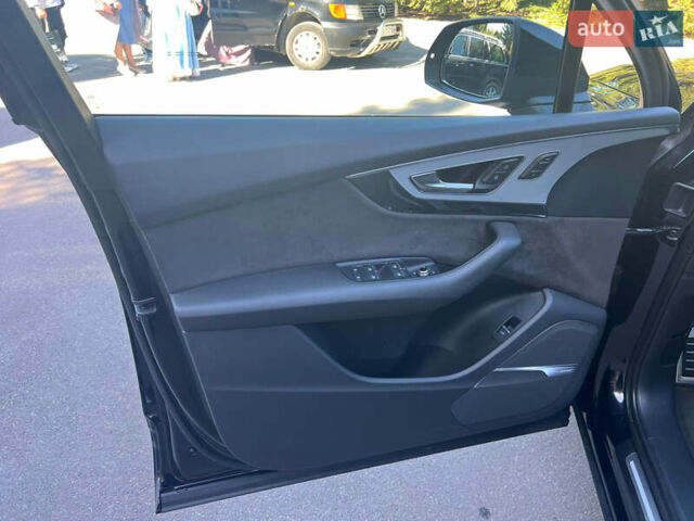 Ауди Ку 7 2017 в Тернополе на Automoto.ua Черный Ауди Ку 7, объемом двигателя 2.97 л и пробегом 139 тыс. км за 41500 $, фото 17 на Automoto.ua