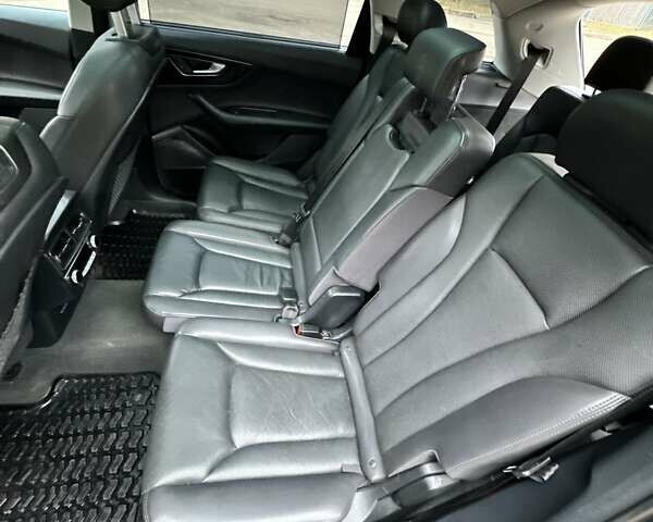 Черный Ауди Ку 7, объемом двигателя 3 л и пробегом 96 тыс. км за 38500 $, фото 54 на Automoto.ua