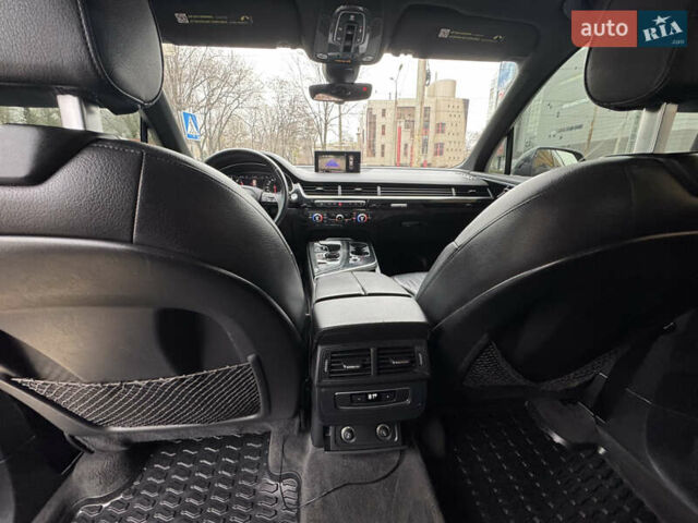 Черный Ауди Ку 7, объемом двигателя 3 л и пробегом 200 тыс. км за 29999 $, фото 32 на Automoto.ua