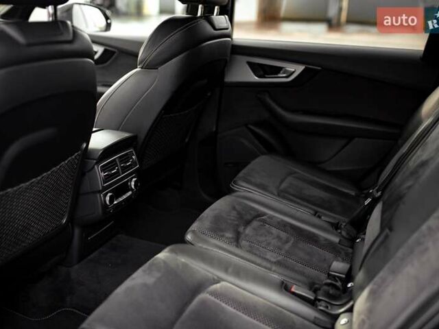 Черный Ауди Ку 7, объемом двигателя 3 л и пробегом 99 тыс. км за 45000 $, фото 9 на Automoto.ua