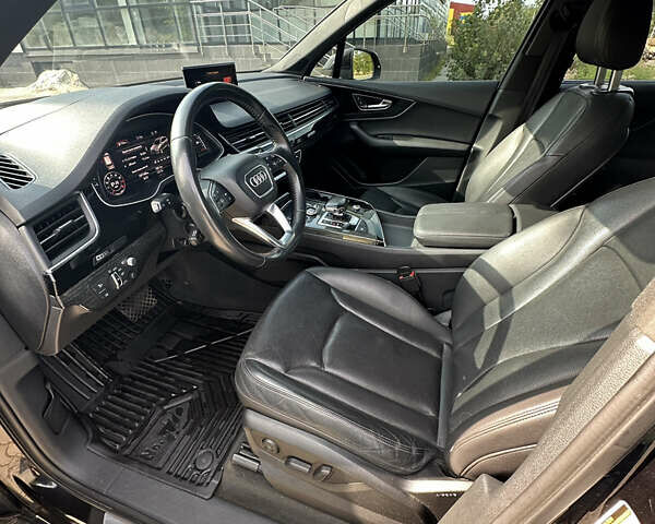 Черный Ауди Ку 7, объемом двигателя 3 л и пробегом 197 тыс. км за 30000 $, фото 10 на Automoto.ua