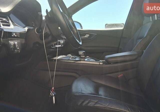 Чорний Ауді Ку 7, об'ємом двигуна 3 л та пробігом 90 тис. км за 24500 $, фото 22 на Automoto.ua